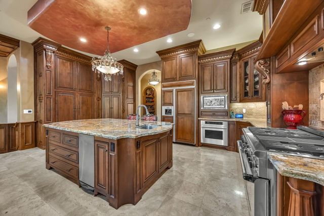 9680 N Los Lagos Cir, Granite Bay, CA 95746