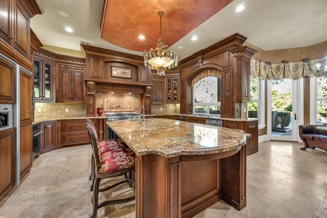9680 N Los Lagos Cir, Granite Bay, CA 95746