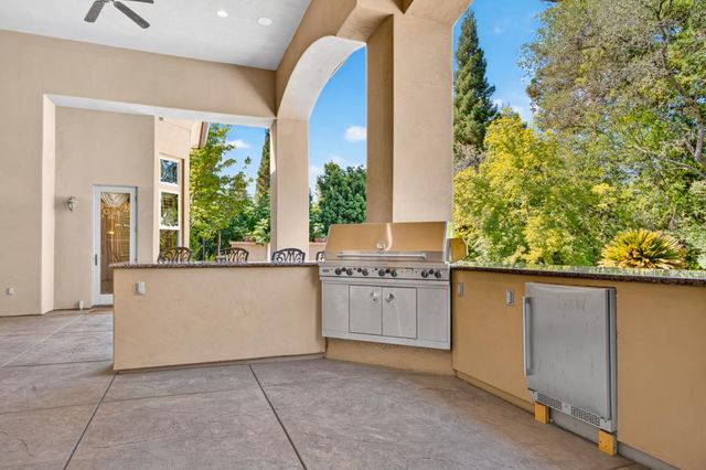 9680 N Los Lagos Cir, Granite Bay, CA 95746