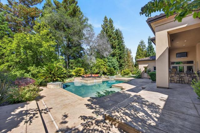 9680 N Los Lagos Cir, Granite Bay, CA 95746
