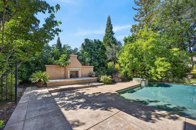 9680 N Los Lagos Cir, Granite Bay, CA 95746