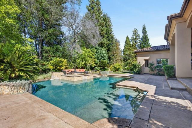 9680 N Los Lagos Cir, Granite Bay, CA 95746