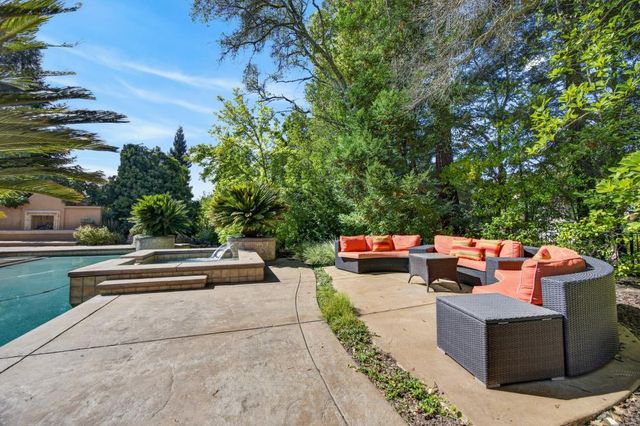 9680 N Los Lagos Cir, Granite Bay, CA 95746