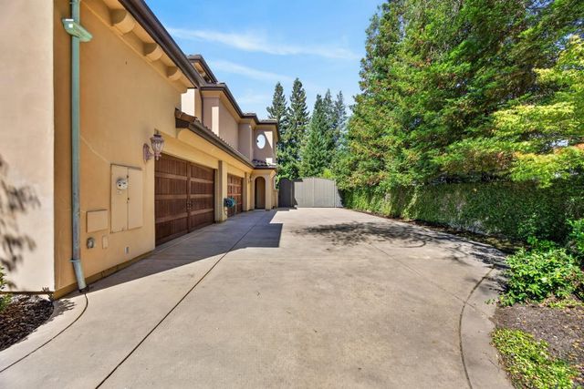 9680 N Los Lagos Cir, Granite Bay, CA 95746