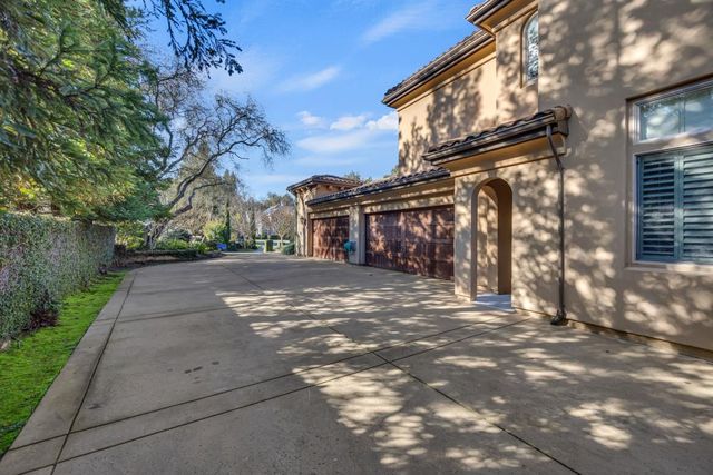 9680 N Los Lagos Cir, Granite Bay, CA 95746
