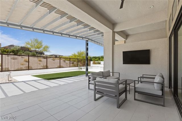 10927 White Clay Drive, Las Vegas, NV 89135