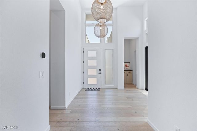 10927 White Clay Drive, Las Vegas, NV 89135