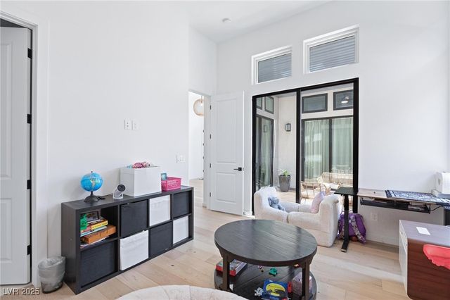 10927 White Clay Drive, Las Vegas, NV 89135