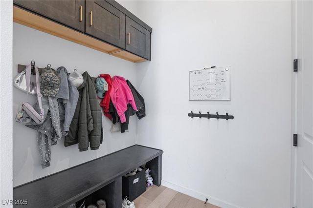 10927 White Clay Drive, Las Vegas, NV 89135