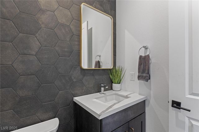 10927 White Clay Drive, Las Vegas, NV 89135