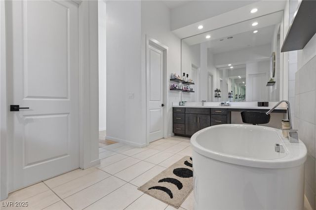 10927 White Clay Drive, Las Vegas, NV 89135