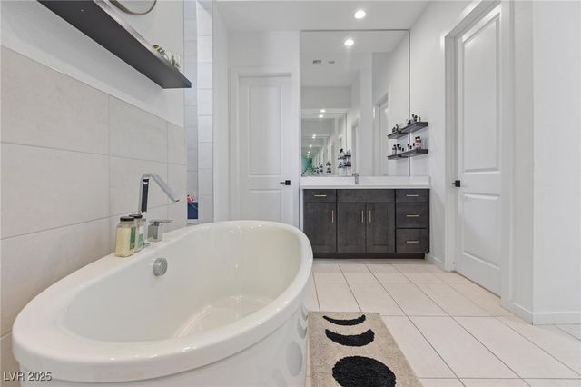 10927 White Clay Drive, Las Vegas, NV 89135