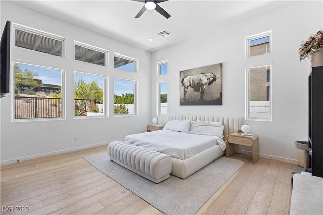 10927 White Clay Drive, Las Vegas, NV 89135