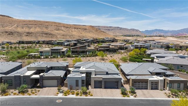 10927 White Clay Drive, Las Vegas, NV 89135