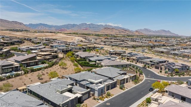 10927 White Clay Drive, Las Vegas, NV 89135