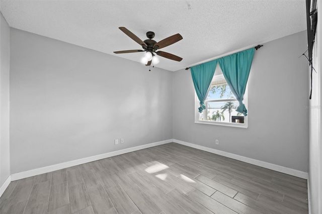 1222 LAKE ARIANA BOULEVARD, Auburndale, FL 33823