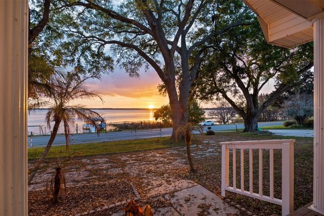 1222 LAKE ARIANA BOULEVARD, Auburndale, FL 33823