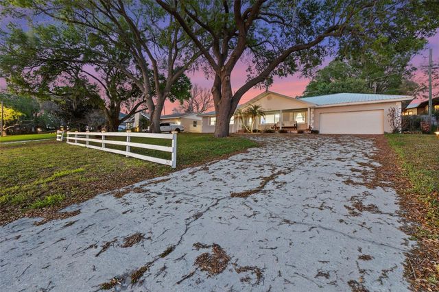 1222 LAKE ARIANA BOULEVARD, Auburndale, FL 33823