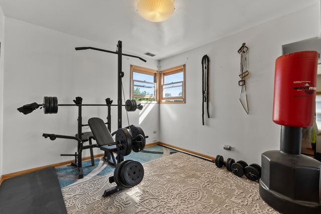 3825 Kenilworth Avenue, Berwyn, IL 60402