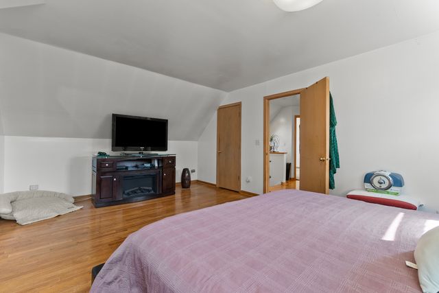 3825 Kenilworth Avenue, Berwyn, IL 60402