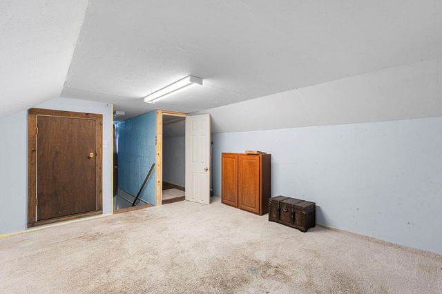 510 Country LN, Hays, TX 78610