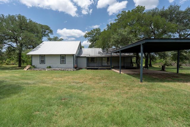510 Country LN, Hays, TX 78610