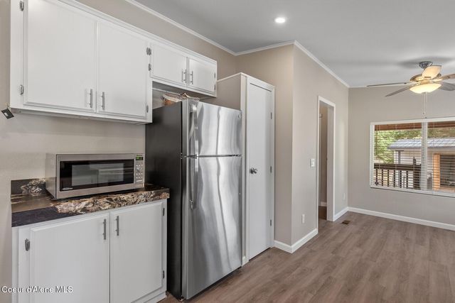 33 Torrens TRL, Spirit Lake, ID 83869