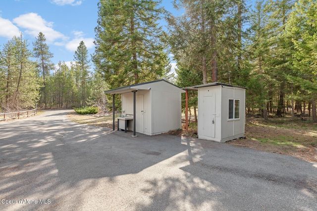 33 Torrens TRL, Spirit Lake, ID 83869