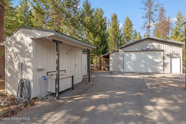 33 Torrens TRL, Spirit Lake, ID 83869