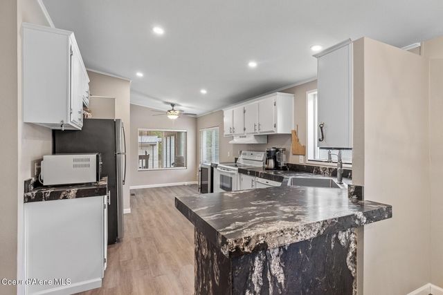 33 Torrens TRL, Spirit Lake, ID 83869