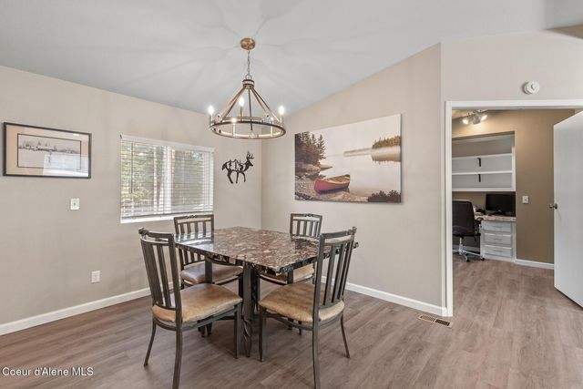 33 Torrens TRL, Spirit Lake, ID 83869