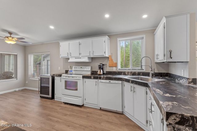 33 Torrens TRL, Spirit Lake, ID 83869