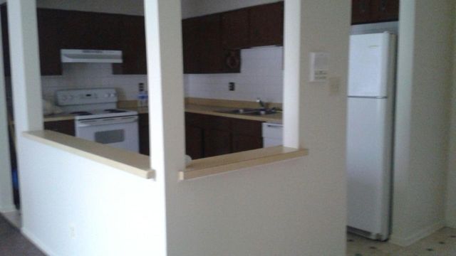 8137 Pine Island Terrace, Crown Point, IN 46307