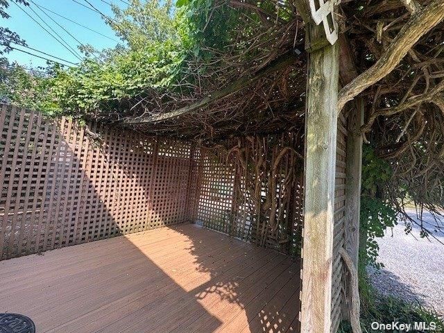 140 Wall Street 10, Huntington, NY 11743