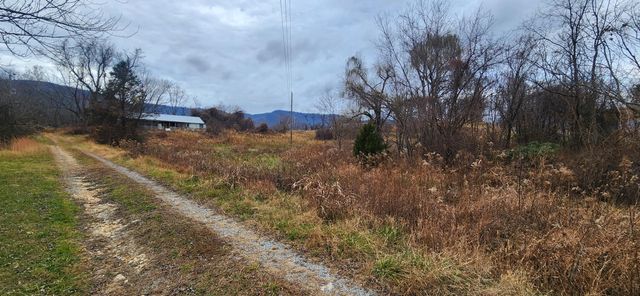 10401 Callaway RD, Callaway, VA 24067