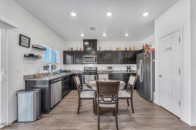 9809 Fishermans Reef Court, Reno, NV 89506