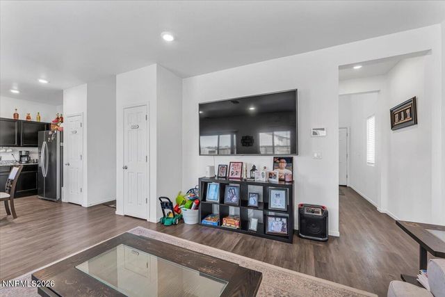 9809 Fishermans Reef Court, Reno, NV 89506