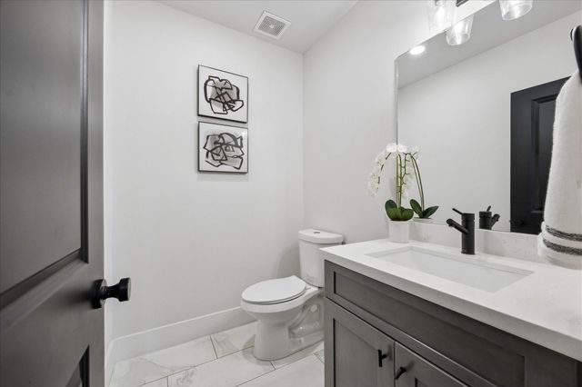 1232 W 21st Street, Houston, TX 77008
