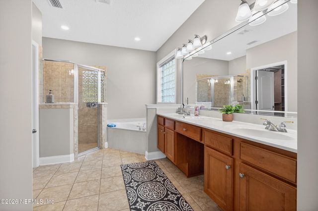 13124 HIGHLAND GLEN Way E, Jacksonville, FL 32224