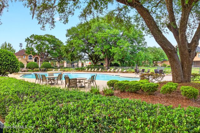 13124 HIGHLAND GLEN Way E, Jacksonville, FL 32224