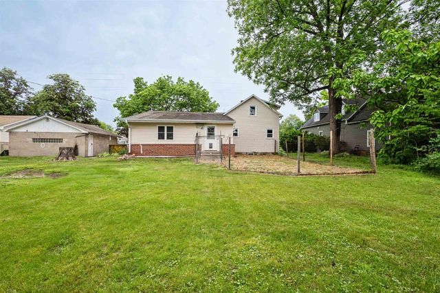 1700 CHESTNUT STREET, Wisconsin Rapids, WI 54494