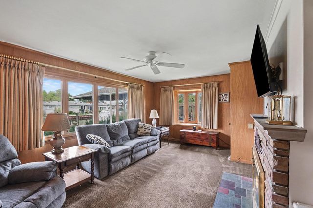 37894 Villa Mar Street, Harrison Twp, MI 48045