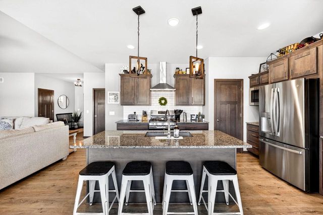 4960 Prairie Spring Court, Waunakee, WI 53597