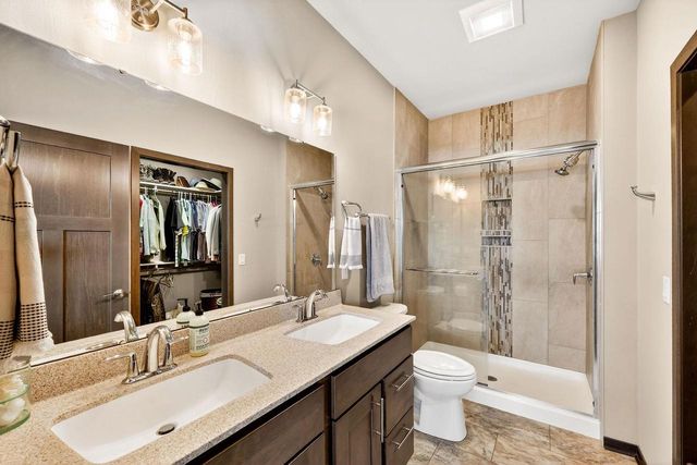 4960 Prairie Spring Court, Waunakee, WI 53597