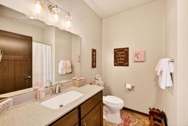 4960 Prairie Spring Court, Waunakee, WI 53597