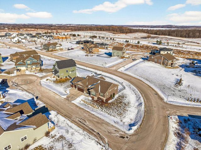 4960 Prairie Spring Court, Waunakee, WI 53597