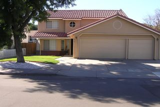 553 N McClure Rd, Modesto, CA 95357