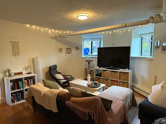 1871 Beacon St 2, Brookline, MA 02445