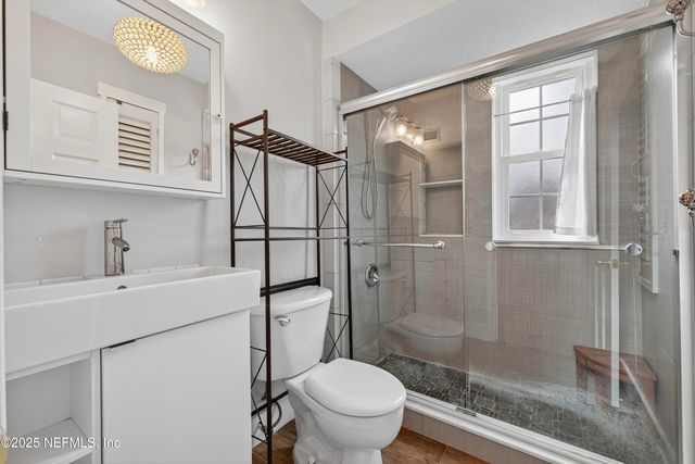 838 CEDAR Street 838, Jacksonville, FL 32207