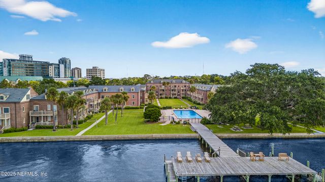 838 CEDAR Street 838, Jacksonville, FL 32207